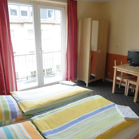 Gaestehaus Grupello Vendégház Düsseldorf