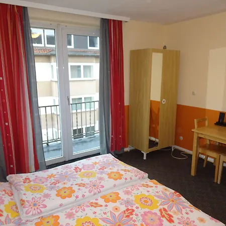 Gaestehaus Grupello Guest house 2*