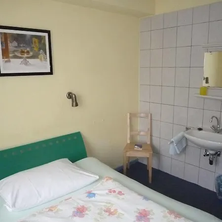 Guest house Gaestehaus Grupello 2*