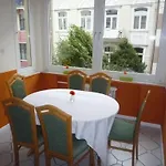 Gaestehaus Grupello Πανσιόν