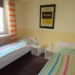 בית הארחה Gaestehaus Grupello 2*