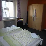בית הארחה Gaestehaus Grupello