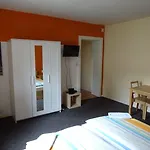 בית הארחה Gaestehaus Grupello דיסלדורף