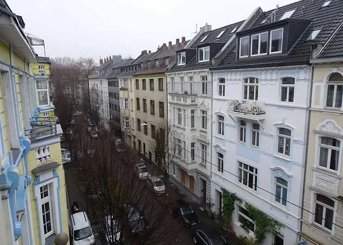 格鲁佩罗宾馆 2*